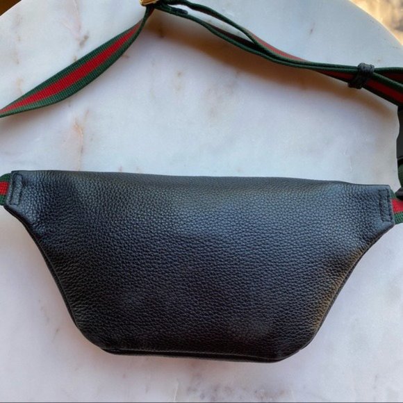 SOLD Gucci Grained Calfskin Web Logo Print Small Belt Bag - Picture 7 of 14